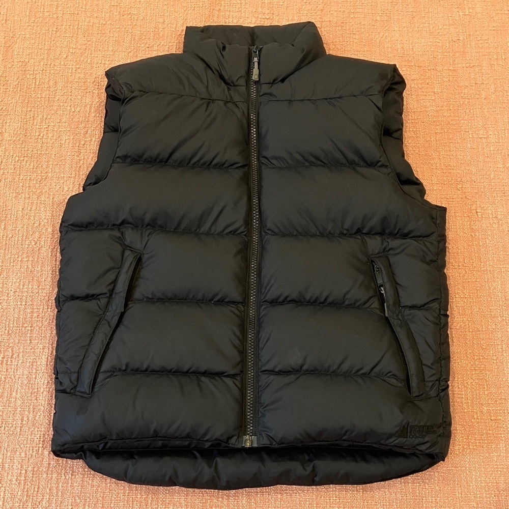 MEC down XS wm’s Black Puffer Vest